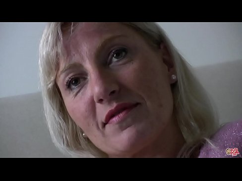 ❤️ 我们所有的母亲性交... 女士,请注意你的行为! Beautiful porn﹏﹏